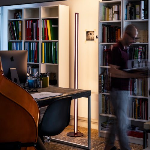 foscarini-chiaroscura-floor-lamp-gessato-11