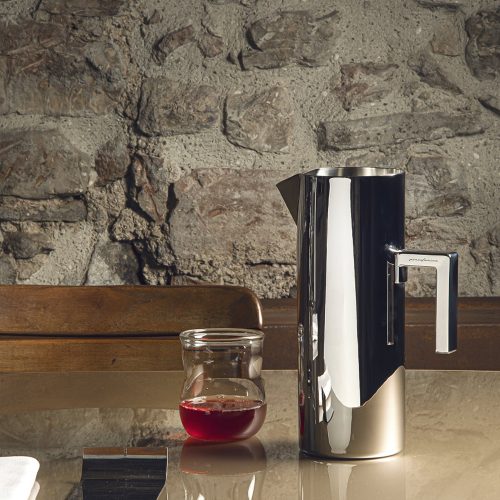 stile-water-pitcher-2