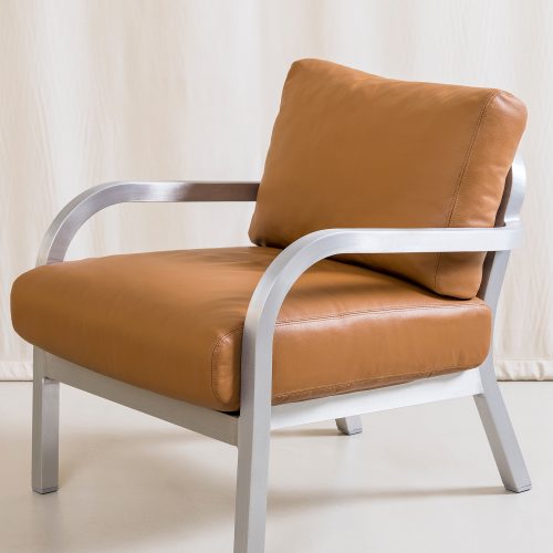 emeco-navy-lounge-armchair-hand-brushed-frame-gessato-2