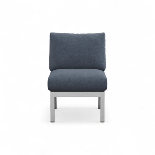 emeco-navy-lounge-chair-hand-brushed-aluminum-frame-gessato-25