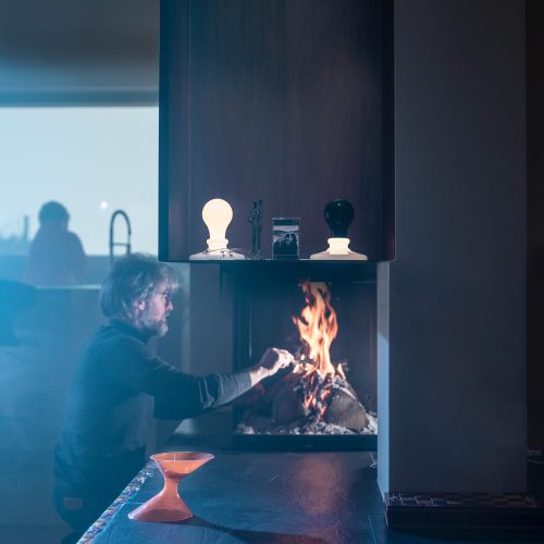 foscarini-light-bulb-led-table-lamp-gessato-6