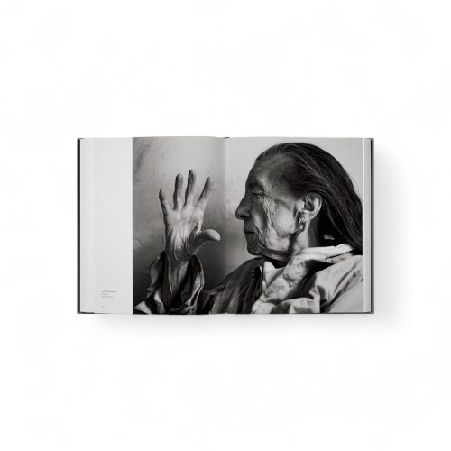 women-annie-leibovitz-two-volume-slipcase-gessato-7