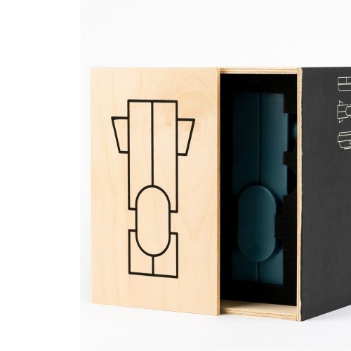 deconstructivism-candle-6-frigid-wonderland-blue-4