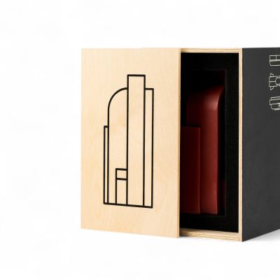 deconstructivism-candle-8-land-of-fire-red-gessato-5