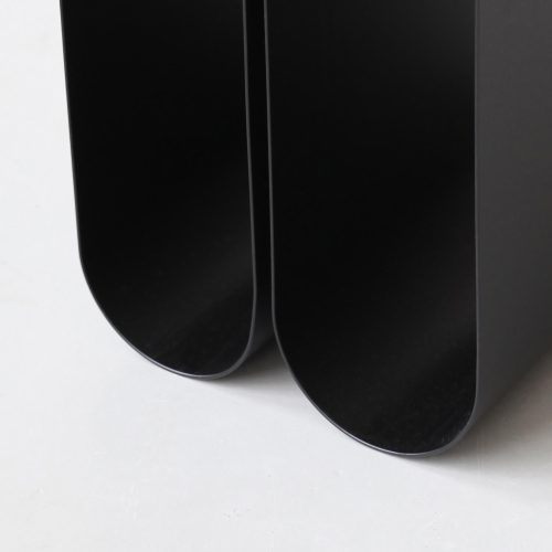 kiristina-dam-curved-side-table-gessato-11