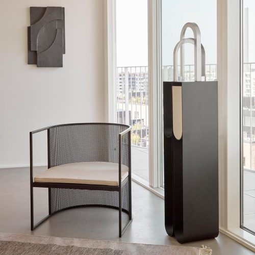 kristina-dam-curved-pedestal-gessato-7