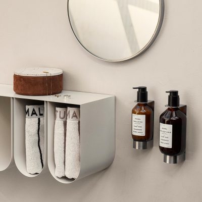 kristina-dam-curved-wall-shelf-gessato-5