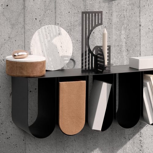 kristina-dam-studio-curved-wall-shelf-box-gessato-5