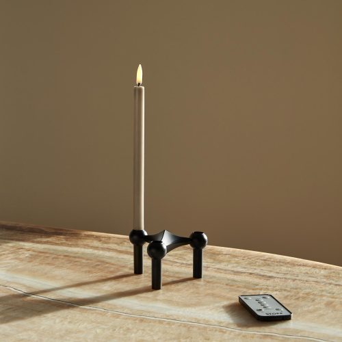 stoff-nagel-led-taper-candle-by-uyuni-lighting-set-of-2-gessato-4