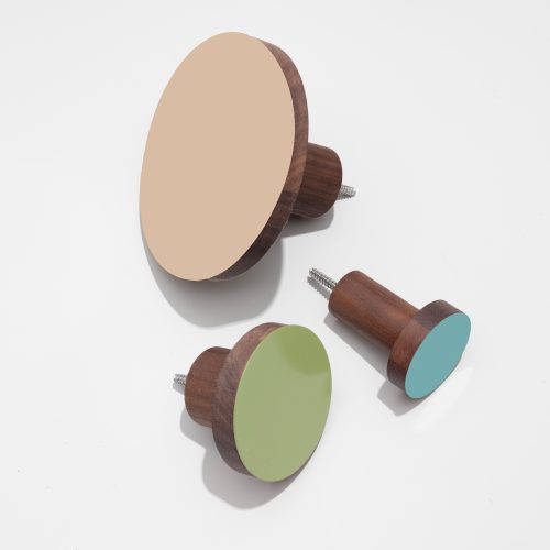 walnut-wall-hooks-gessato-8