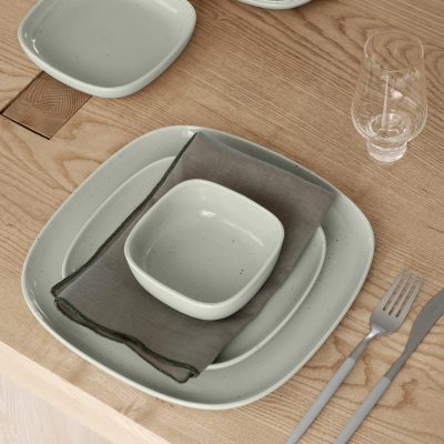 blomus-vahlo-stoneware-shallow-bowl-gessato-5