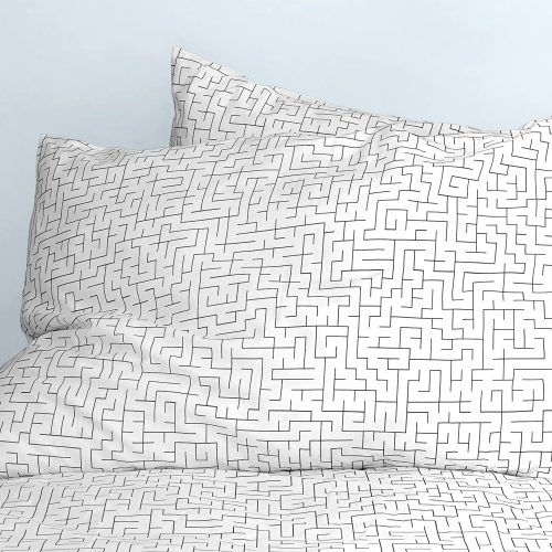snoozefest-duvets-maze
