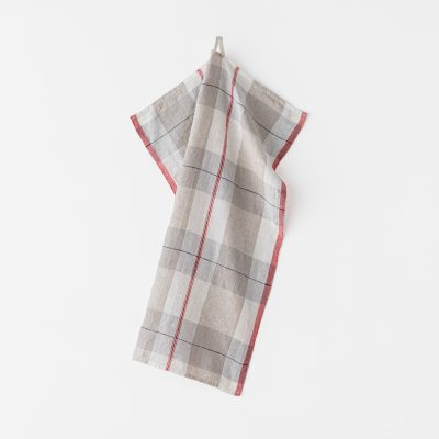 saline-towel-red