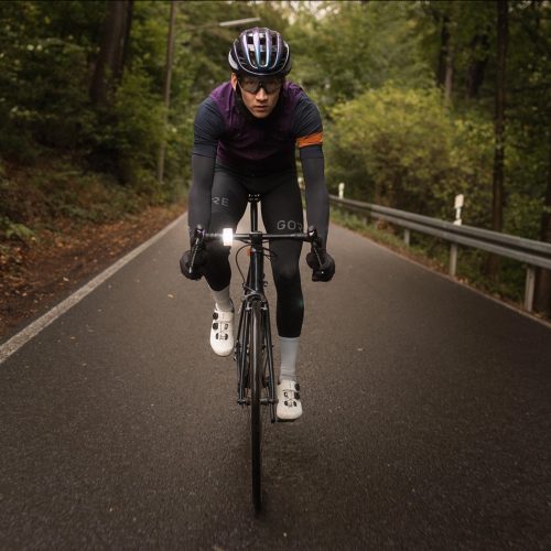 curve-front-light-orange-4