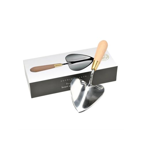 sophie-conran-heart-trowel-1