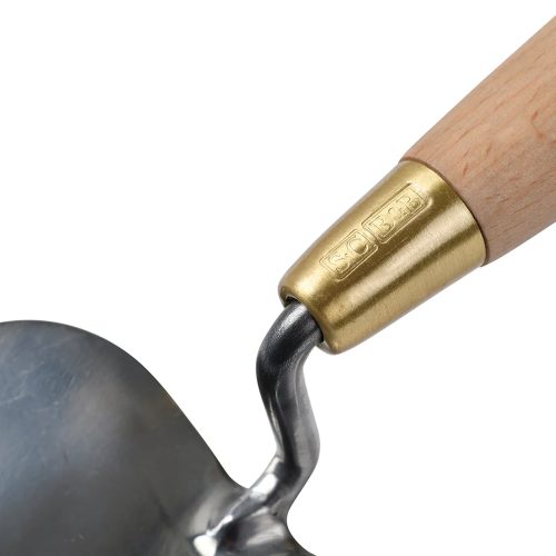 sophie-conran-heart-trowel-7