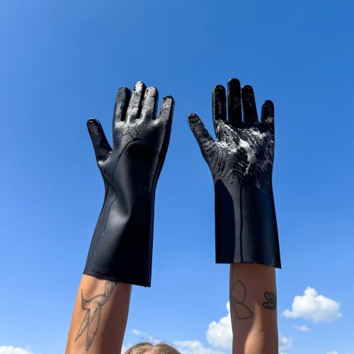 keeps-gloves-black-3