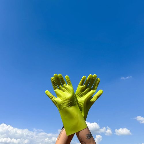 keeps-gloves-green-3