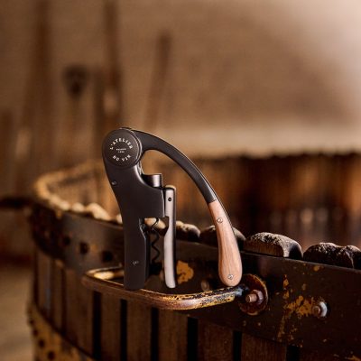 oeno-motion-wood-black-vertical-lever-corkscrew-gessato-9