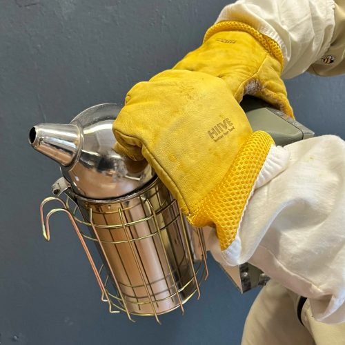 hiive-bee-keeping-gloves-gessato-2