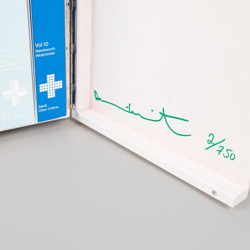 damien-hirst-pharmacy-london-book-gessato-2