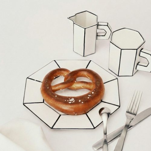 carte-blanche-porcelain-milk-jug-gessato-4