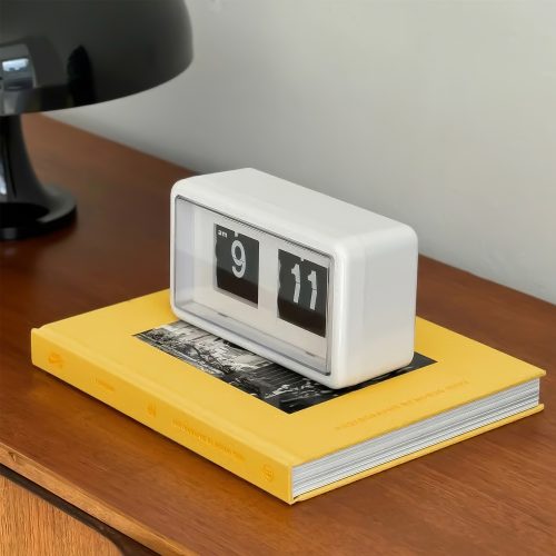 flip-white-2