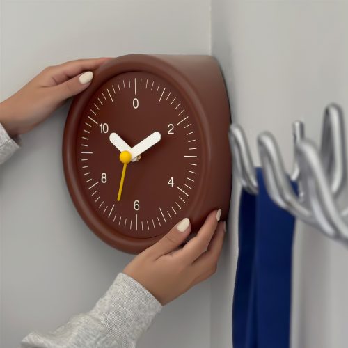 inside-corner-clock-6