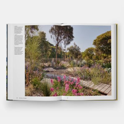 phaidon-the-coastal-garden-book-10