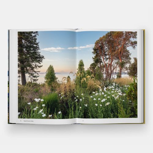 phaidon-the-coastal-garden-book-2
