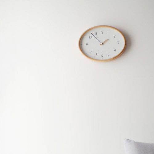 puinen-wall-clock
