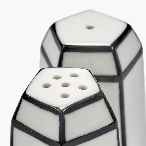 serax-carte-blanche-porcelain-salt-pepper-set-gessato-5