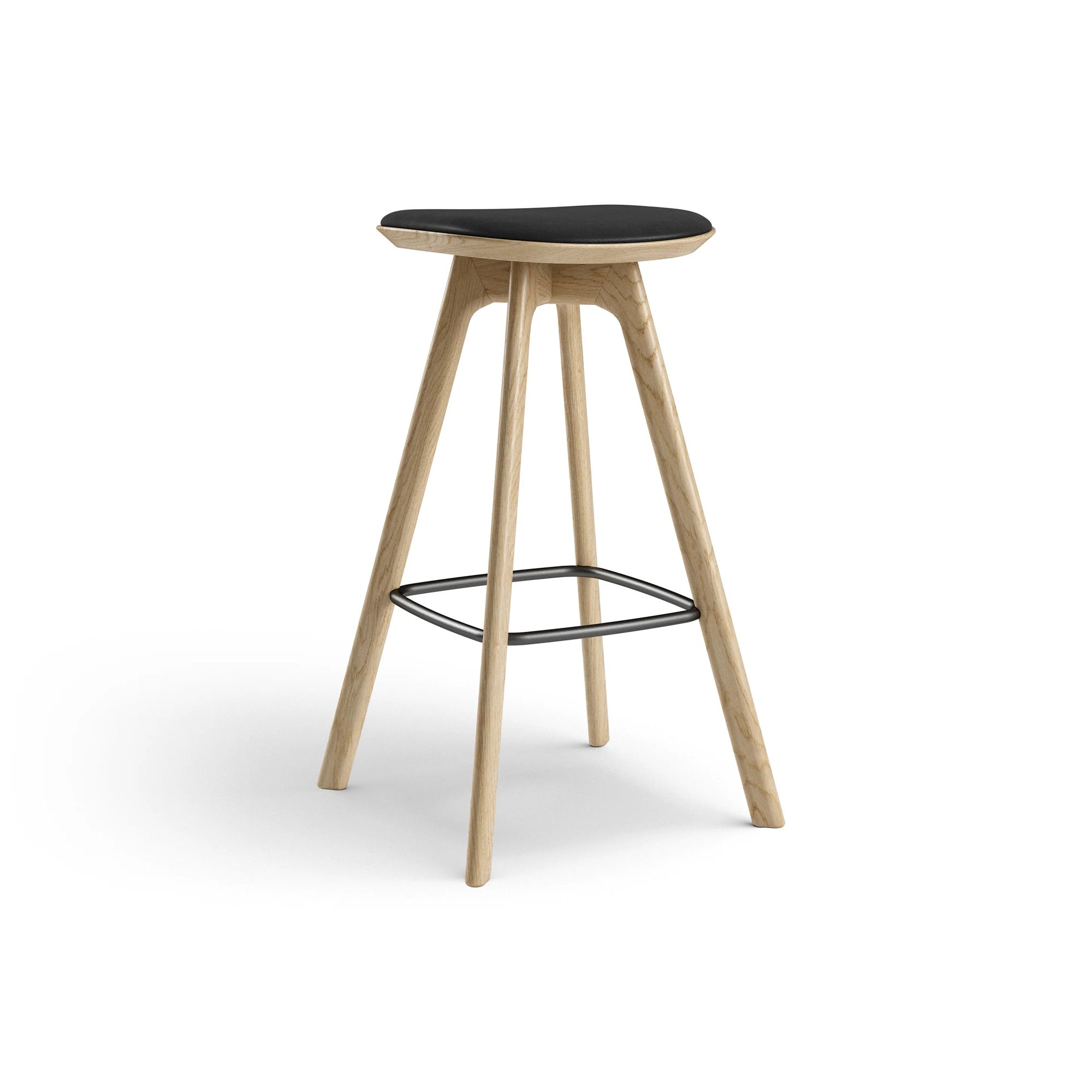  Oiled oak, Black leather / savanne