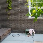 serpentine-stainless-steel-outdoor-shower-gessato-15