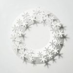 snow-flakes-paper-wreath-3