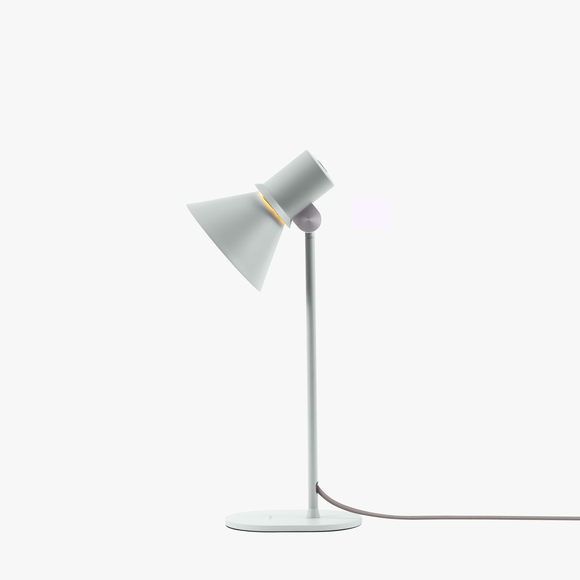  Grey mist – aluminum shade