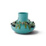 bordallo-pinheiro-olival-vase-gessato-2