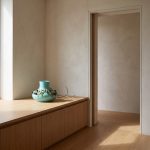 bordallo-pinheiro-olival-vase-gessato-3