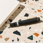piston-sport-al-fountain-pen-starter-set-black-gold-2