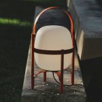 santa-and-cole-cesta-exterior-outdoor-table-lamp-gessato-9