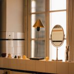 santa-and-cole-gira-table-lamp-gessato-5