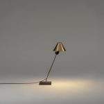 santa-and-cole-gira-table-lamp-gessato-8