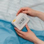 habity-bedside-alarm-clock-gessato-11