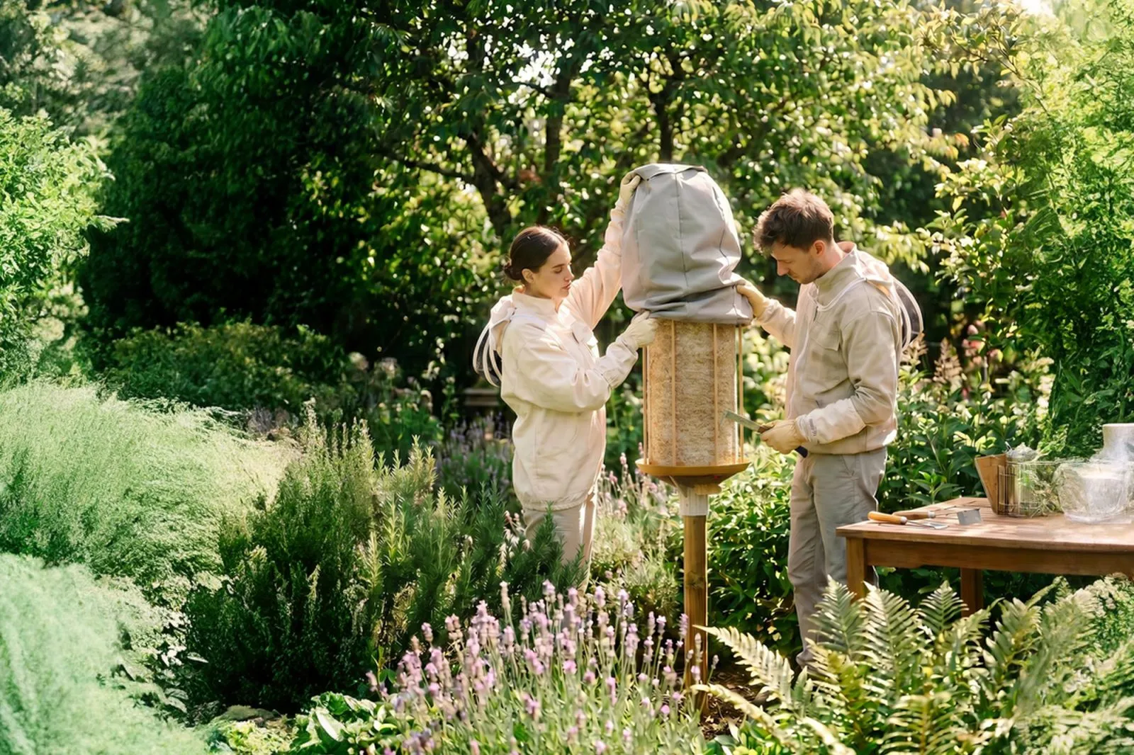 A beautiful way to live closer to bees - Gessato Design Store
