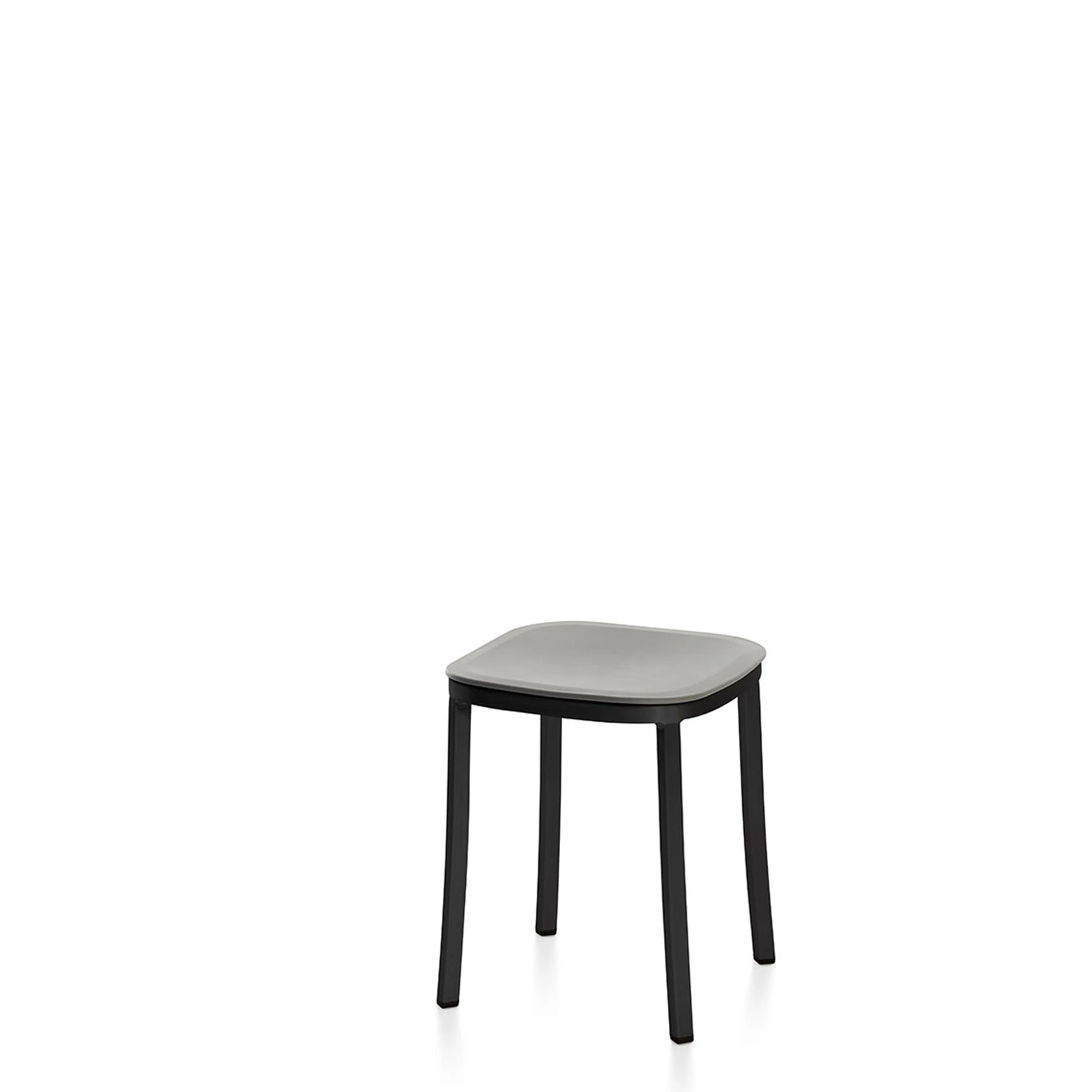  Dark Powder Coated Aluminum, Light Grey