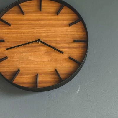 rin-wall-clock-brown-2