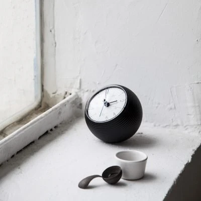 earth-clock-til16-10-black