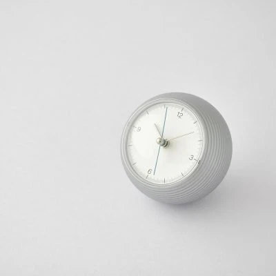 earth-clock-til16-10-silver