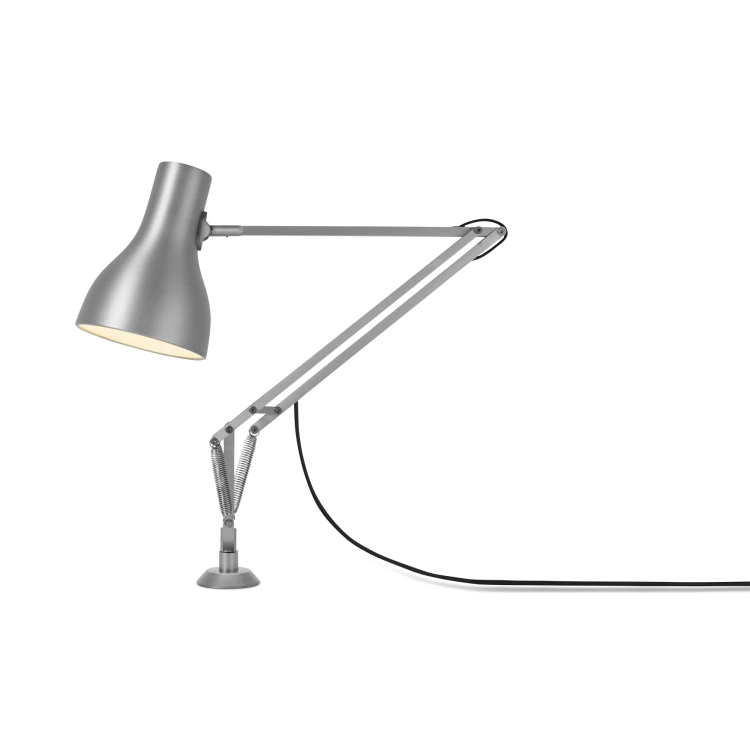 type-75-desk-lamp-with-desk-insert-3