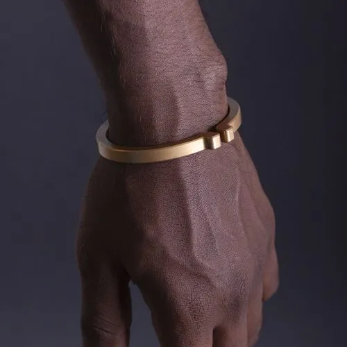 snap-cuff-steel-brass-2